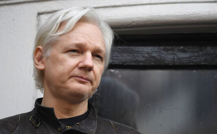 Le président mexicain a réitéré sa demande d’asile au fondateur de Wikileaks, Assange